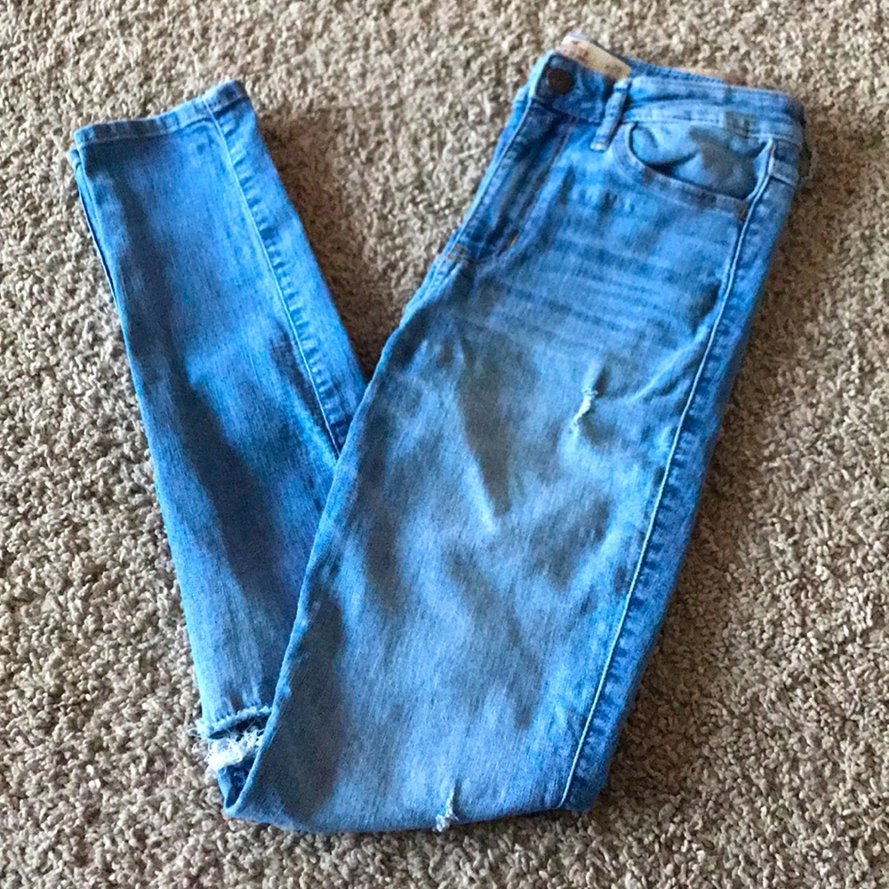 Distressed Hollister Jeans